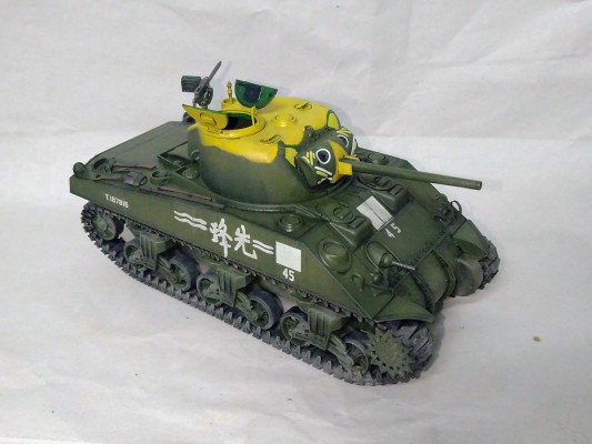 35190 1/35 美国 M4 谢尔曼 中型坦克 初期型