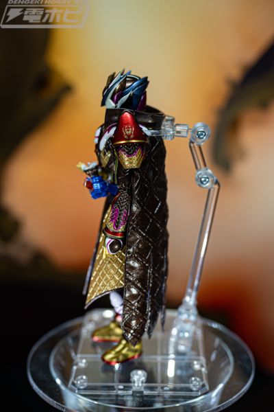 S.H.Figuarts 假面骑士瓦伦 芭菲模式