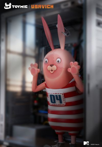 娱乐时间系列 逃亡兔 搪胶摆件 基里连科