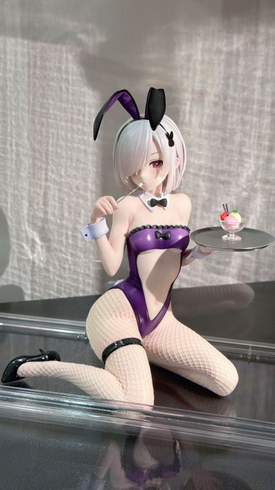 B-style 色彩艳丽兔女郎