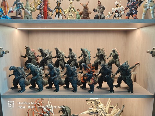 S.H.MonsterArts 哥斯拉（1995）70周年特别纪念版