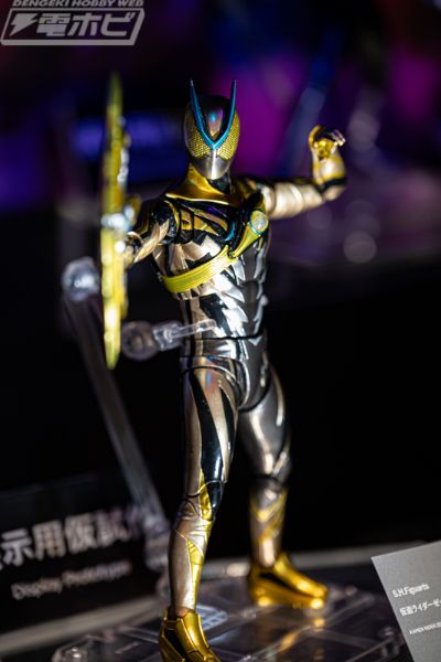 S.H.Figuarts 假面骑士ZZZ 闪电等离子形态