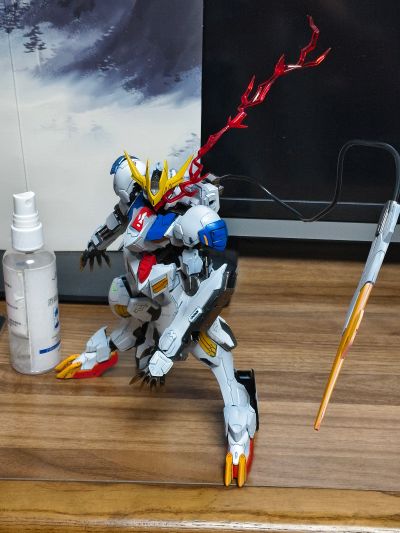 1/100 FULL MECHANICS  巴巴托斯高达天狼座帝王形态