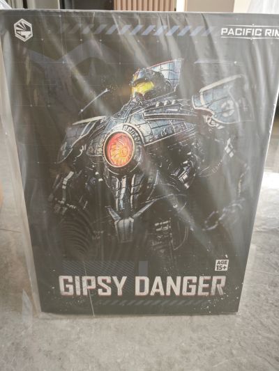 环太平洋 危险流浪者