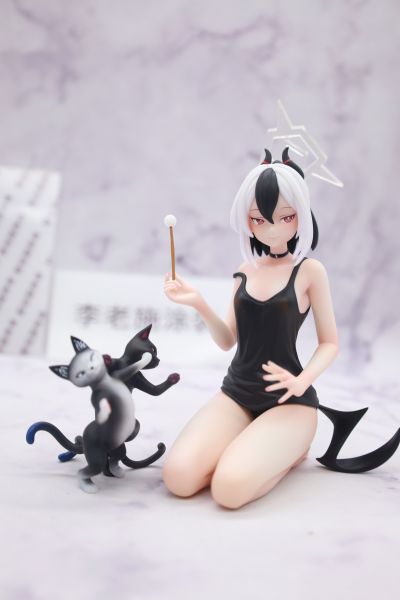 蔚蓝档案 鬼方佳代子 礼服