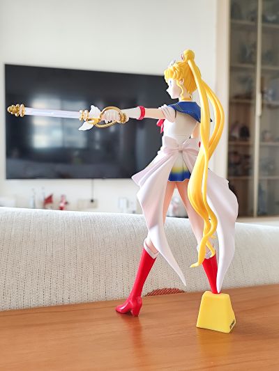 独特魅力 剧场版 美少女战士Eternal -超级水兵月- 2 (A款)