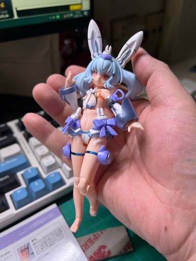 女神装置 PUNI★MOFU 雪兔