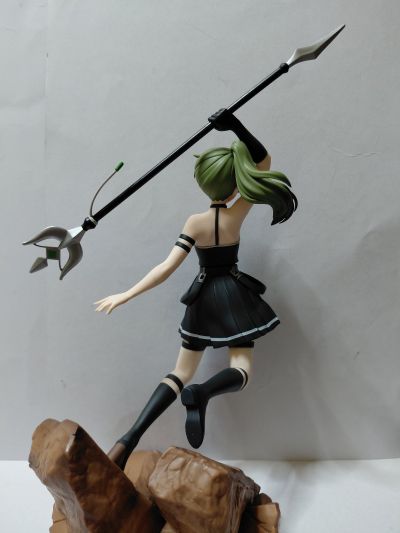 葬送的芙莉莲 Luminasta “尤贝尔”～近乎无所不切魔法～