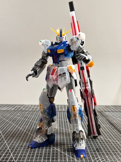 RG 1/144 RX-93ff ν高达 [透明配色]