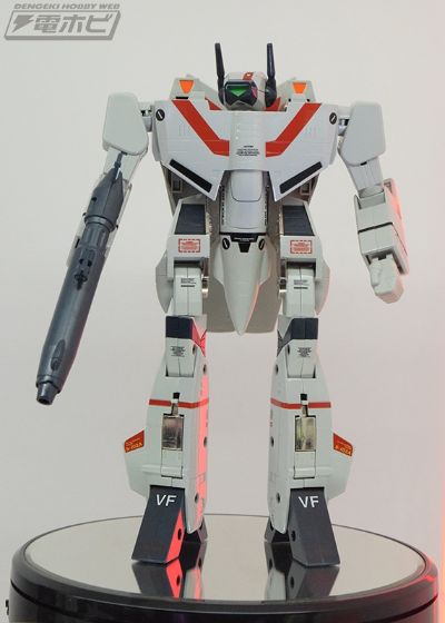 巴尔基里起源一VF-1J 45周年纪念版