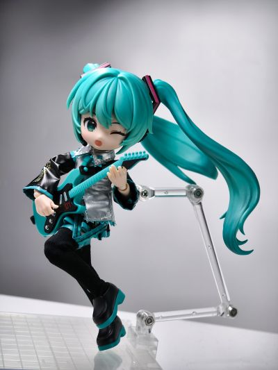 布鲁可积木人 绮遇版 初音未来 公式服