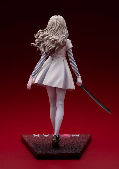 美少女雕像 恐怖美少女 梅根