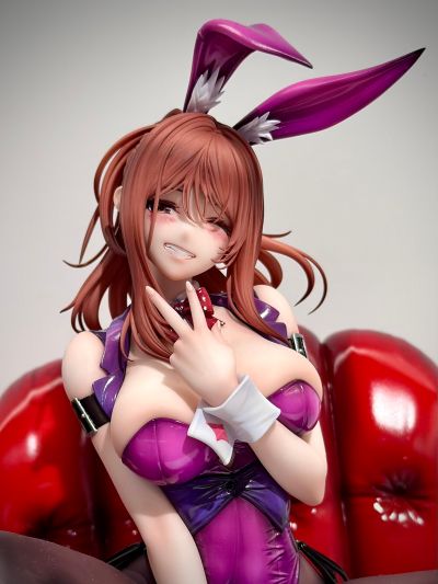 害羞的她 冥加美希 兔女郎