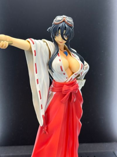 战国加农 巨乳巫女 こより