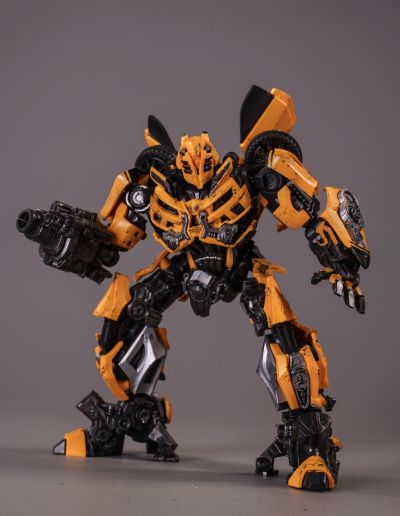 变形金刚-超越版 CC23-变形金刚电影3 大黄蜂