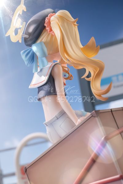 蔚蓝档案 笑脸教授 度假.ver