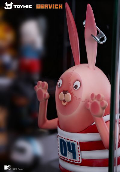 娱乐时间系列 逃亡兔 搪胶摆件 基里连科