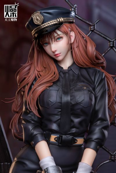 制服系列 第一弹 女警 YES! MY MADAM!