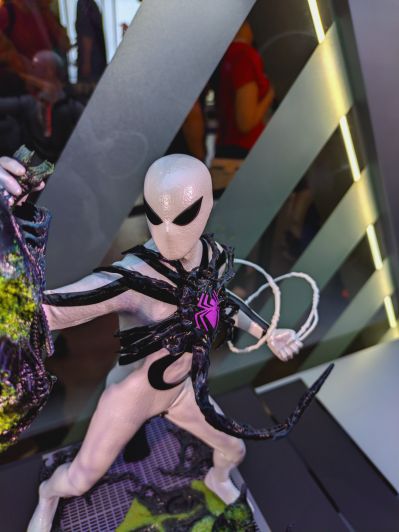 CMS027 《异形大战复仇者》迈尔斯·莫拉莱斯(异形大战复仇者战衣)