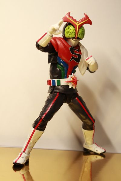 S.H.Figuarts(真骨雕制法) 假面骑士强人