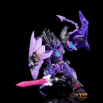 风雷模型 白狮擎天柱