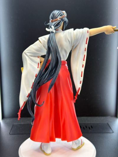 战国加农 巨乳巫女 こより