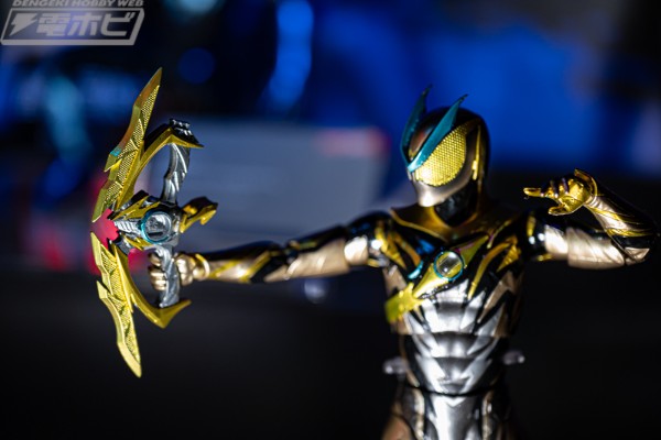 S.H.Figuarts 假面骑士ZZZ 闪电等离子形态