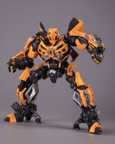 变形金刚-超越版 CC23-变形金刚电影3 大黄蜂