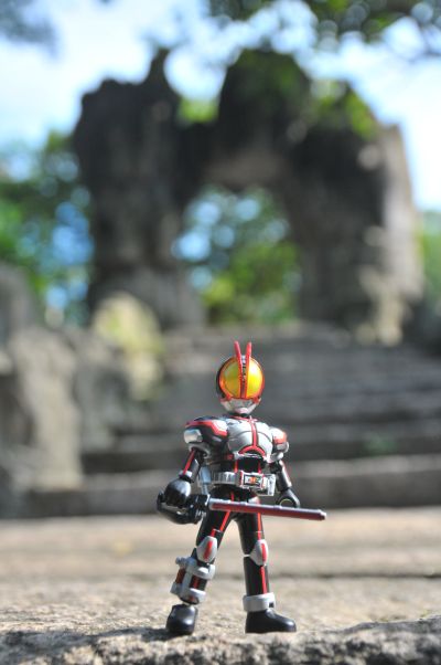 BB戦士 三国伝 动画版 018 真 龍装 劉備(りゅうそう りゅうび) 高达