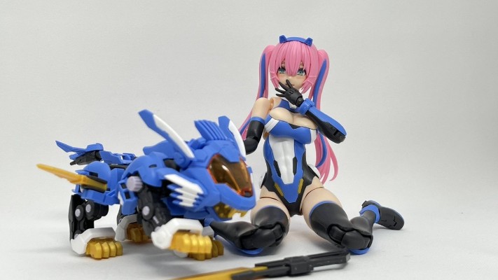 MV-01 斩山碧 与 超重剑长牙狮
