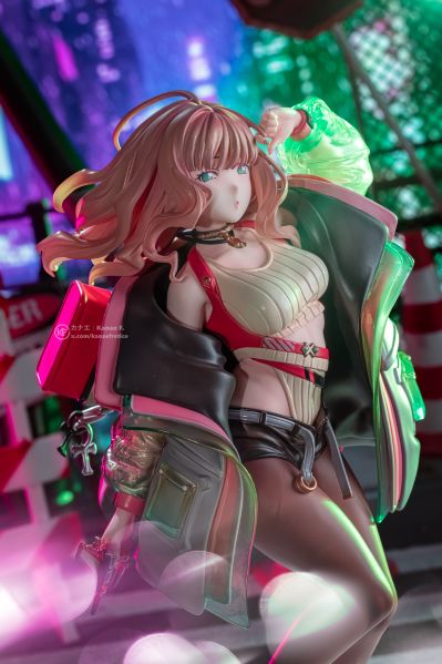 古立特宇宙 Dreamy Divas PuniPuni坐姿毛绒娃娃 南梦芽