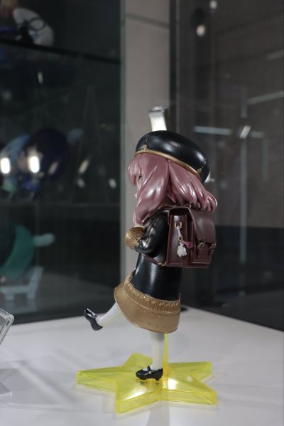 间谍过家家 ESPRESTO-校园装扮-阿尼亚·福杰 异色版（待检资料）