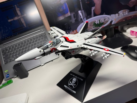 DX超合金 超时空要塞 VF-1对应导弹套装