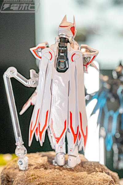 S.H.Figuarts 假面骑士极狐九尾