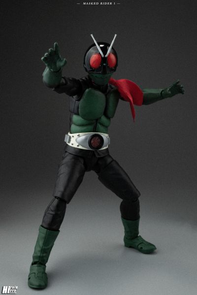 S.H.Figuarts（真骨雕制法）  假面骑士1号（樱岛款） 荣耀昭和骑士版