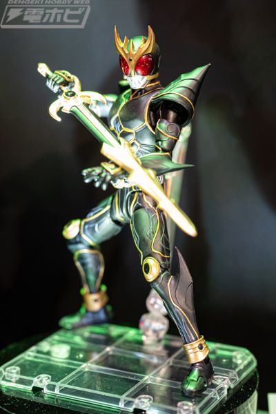 S.H.Figuarts（真骨雕制法）假面骑士空我 究极形态 -凄厉的战士空我
