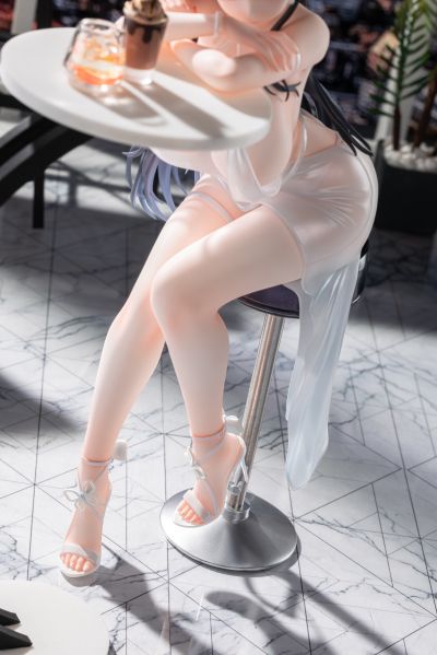 蔚蓝档案 调月莉音 礼服