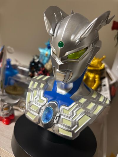 赛罗奥特曼 胸像灯