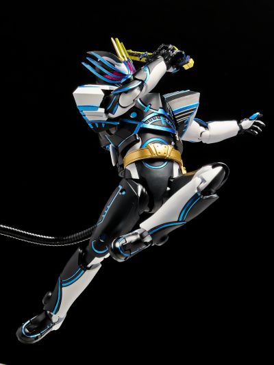 S.H.Figuarts  假面骑士恒剑 海洋历史