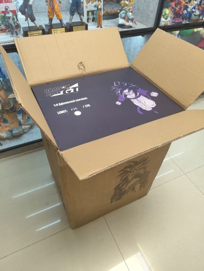 巨型系列 龙珠GT 孙悟空 超级赛亚人4
