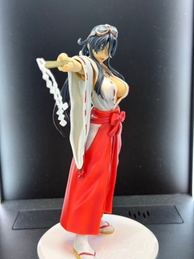 战国加农 巨乳巫女 こより