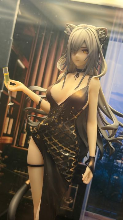 明日方舟 黑 盛礼