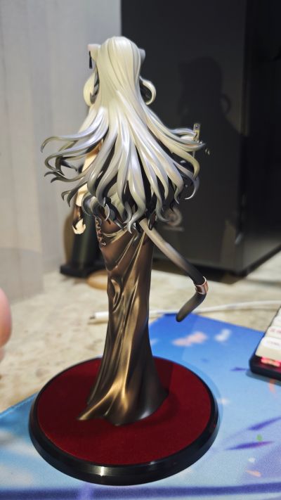 明日方舟 黑 盛礼