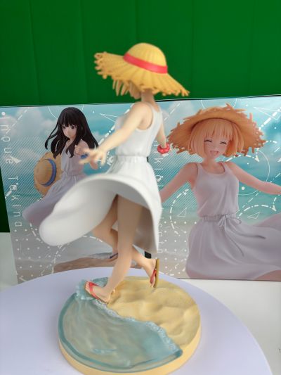 莉可丽丝 锦木千束 白色连衣裙