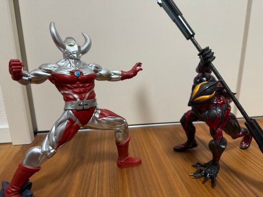 奥特曼系列 豪块 贝利亚奥特曼