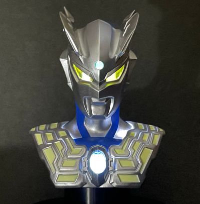 赛罗奥特曼 胸像灯