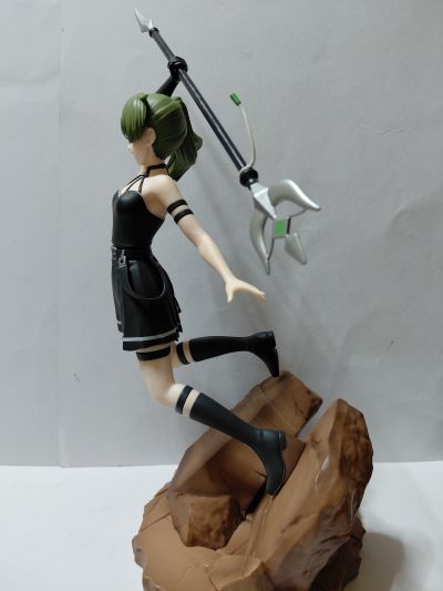 葬送的芙莉莲 Luminasta “尤贝尔”～近乎无所不切魔法～