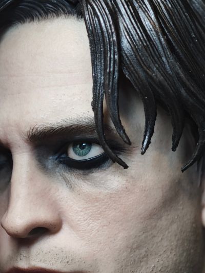 新蝙蝠侠 蝙蝠侠 和 布鲁斯韦恩 收藏级可动人偶