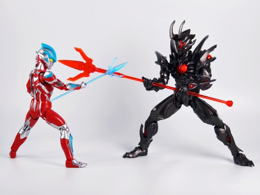 S.H.Figuarts 银河奥特曼（新生代之星）