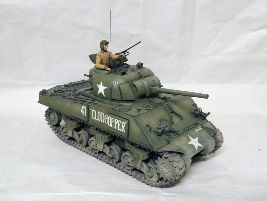 35250 1/35 美国 谢尔曼 75mm炮 后期型（前线冲锋）